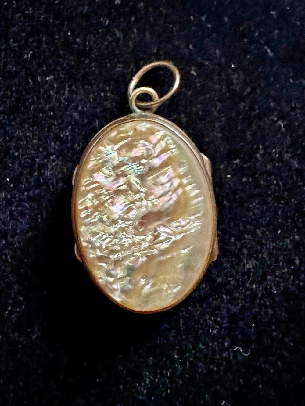 Vintage Rare Mother of Pearl Locket